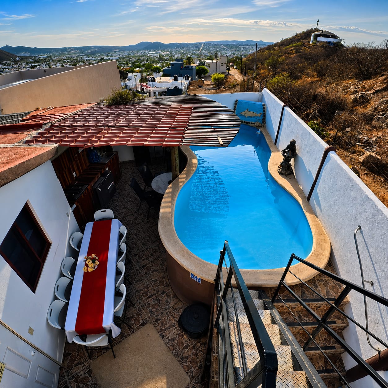Área de alberca de Casa Relax en Cabo San Lucas